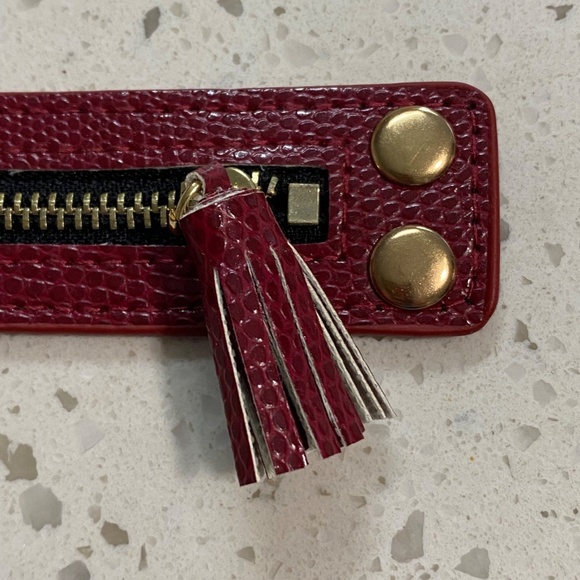 Red Faux Leather Zipper Bracelet - Picture 2 of 7